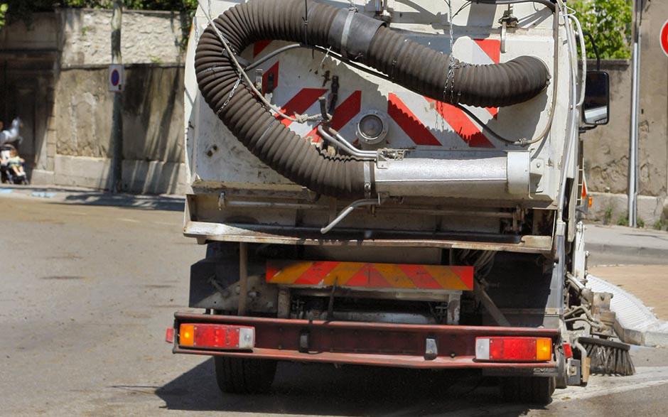 déboucher une toilette sans siphon Paris 16